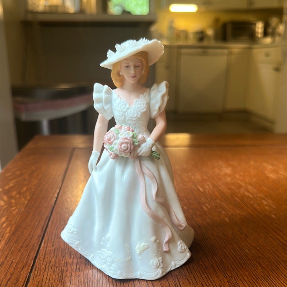 Avon Porcelain Bride Figurine - White and Pink